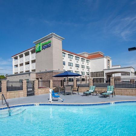 Holiday Inn Express San Diego South - National City By Ihg Eksteriør billede